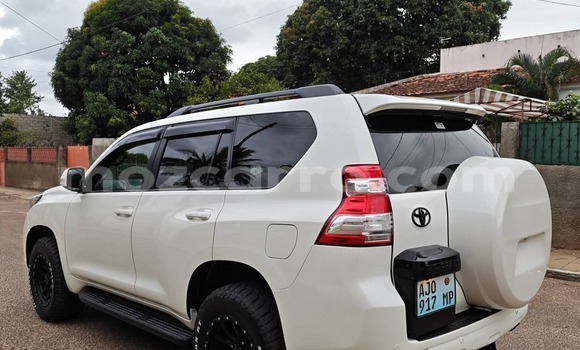 Buy Used Toyota Land Cruiser Prado White Car in Maputo in Maputo Buy Used Toyota Land Cruiser Prado White Car in Maputo in Maputo