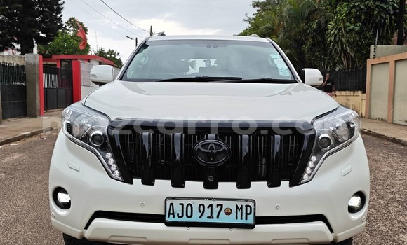 Buy Used Toyota Land Cruiser Prado White Car in Maputo in Maputo Buy Used Toyota Land Cruiser Prado White Car in Maputo in Maputo