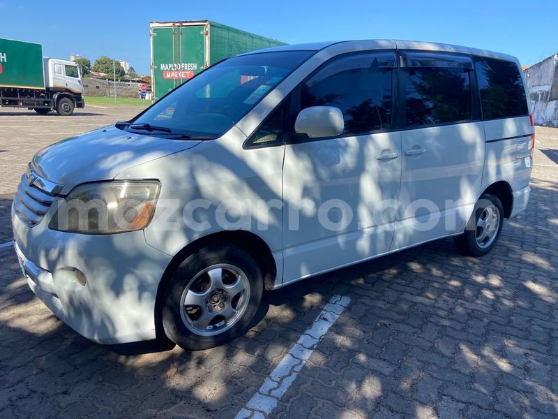 Big with watermark toyota noah maputo maputo 41824