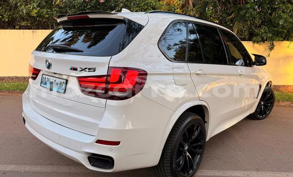 Nunua Ilio tumika BMW X5 M Nyeupe Gari ndani ya Maputo nchini Maputo Nunua Ilio tumika BMW X5 M Nyeupe Gari ndani ya Maputo nchini Maputo