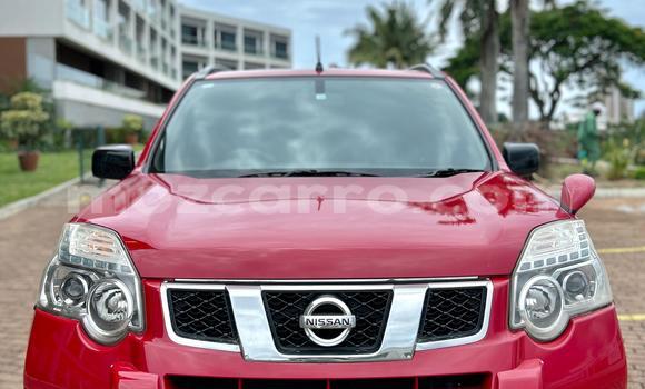Tenga Tsaru Nissan X-Trail Tsvuku Mota in Maputo in Maputo