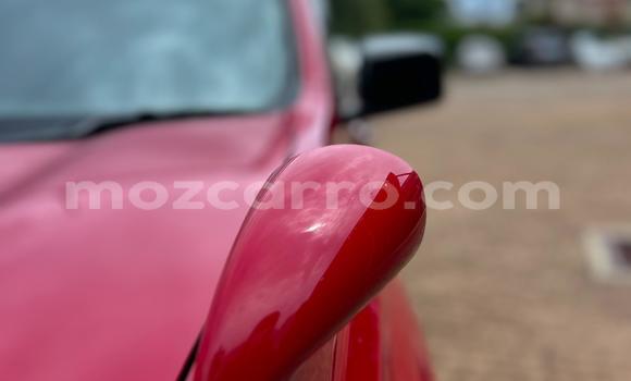 Tenga Tsaru Nissan X-Trail Tsvuku Mota in Maputo in Maputo Tenga Tsaru Nissan X-Trail Tsvuku Mota in Maputo in Maputo