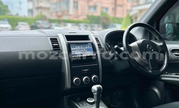 Tenga Tsaru Nissan X-Trail Tsvuku Mota in Maputo in Maputo Tenga Tsaru Nissan X-Trail Tsvuku Mota in Maputo in Maputo