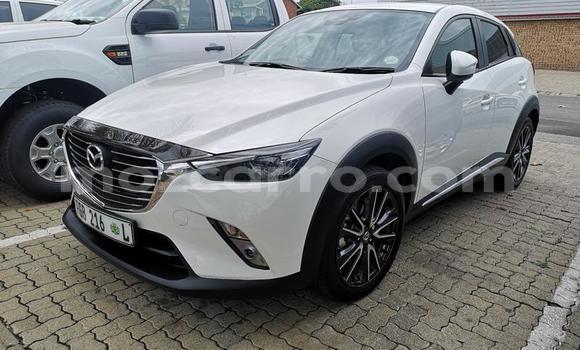 Buy Used Mazda CX-3 Silver Car in Maputo in Maputo Buy Used Mazda CX-3 Silver Car in Maputo in Maputo
