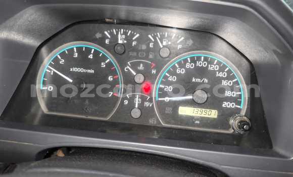 Nunua Ilio tumika Toyota Hilux Brown Gari ndani ya Maputo nchini Maputo Nunua Ilio tumika Toyota Hilux Brown Gari ndani ya Maputo nchini Maputo