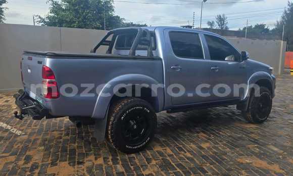Comprar Usado Toyota Hilux Azul Carro em Maputo em Maputo Comprar Usado Toyota Hilux Azul Carro em Maputo em Maputo
