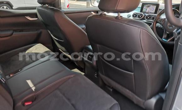 Buy Used Mercedes‒Benz W29 Silver Car in Maputo in Maputo Buy Used Mercedes‒Benz W29 Silver Car in Maputo in Maputo