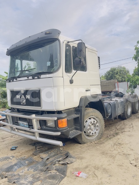 Big with watermark man silent maputo maputo 41879