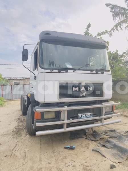 Big with watermark man silent maputo maputo 41879