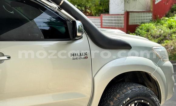 Comprar Usado Toyota Hilux Prata Carro em Maputo em Maputo Comprar Usado Toyota Hilux Prata Carro em Maputo em Maputo