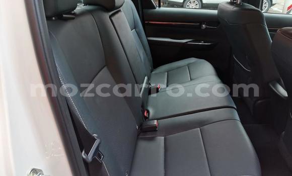 Buy Used Toyota Hilux White Car in Maputo in Maputo Buy Used Toyota Hilux White Car in Maputo in Maputo