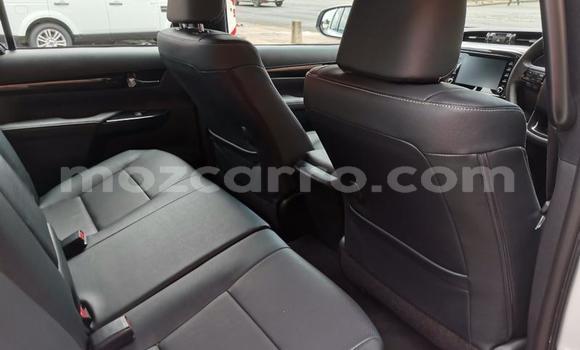 Buy Used Toyota Hilux White Car in Maputo in Maputo Buy Used Toyota Hilux White Car in Maputo in Maputo