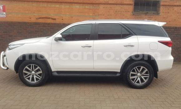 Buy Used Toyota Fortuner White Car in Maputo in Maputo Buy Used Toyota Fortuner White Car in Maputo in Maputo