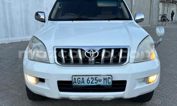Comprar Usado Toyota Land Cruiser Prado Branco Carro em Maputo em Maputo