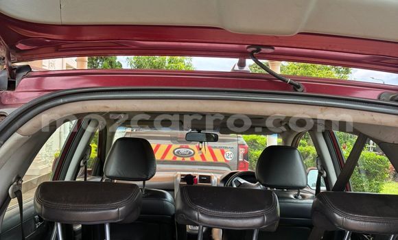 Tenga Tsaru Honda CR-V Tsvuku Mota in Maputo in Maputo Tenga Tsaru Honda CR-V Tsvuku Mota in Maputo in Maputo