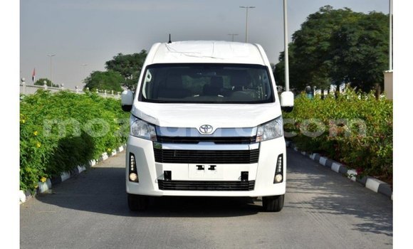 Buy Import Toyota Hiace White Car in Import - Dubai in Cabo Delgado Buy Import Toyota Hiace White Car in Import - Dubai in Cabo Delgado