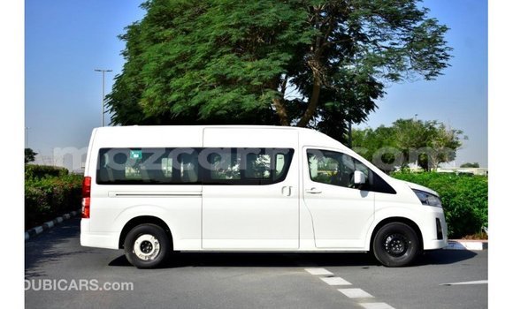 Buy Import Toyota Hiace White Car in Import - Dubai in Cabo Delgado Buy Import Toyota Hiace White Car in Import - Dubai in Cabo Delgado