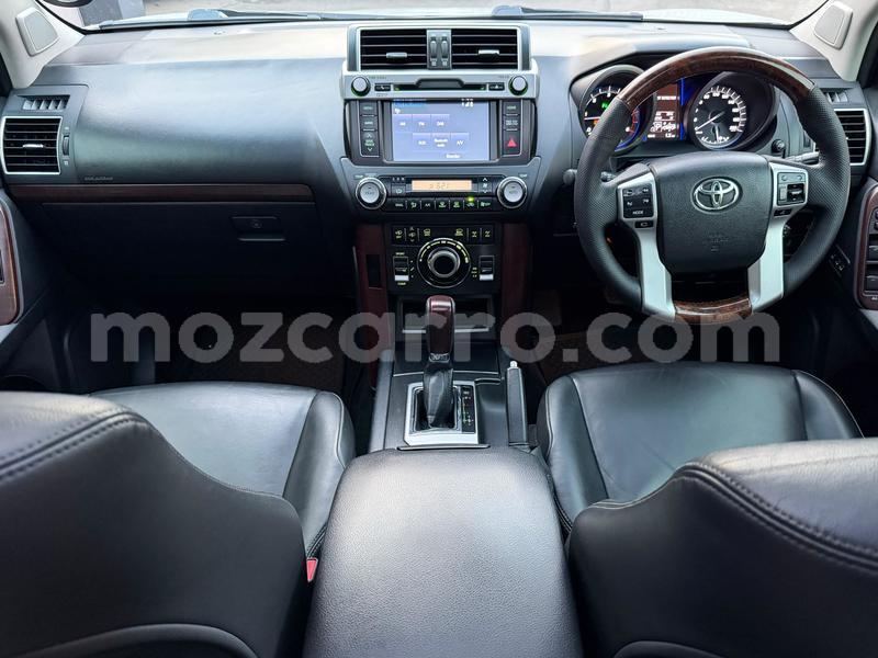 Big with watermark toyota land cruiser prado maputo maputo 41910