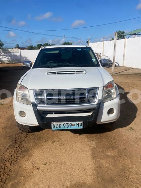 Big with watermark isuzu kb maputo maputo 41912