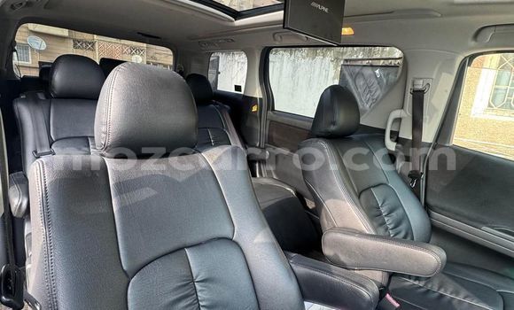 Comprar Novo Toyota Vellfire Branco Carro em Maputo em Maputo Comprar Novo Toyota Vellfire Branco Carro em Maputo em Maputo