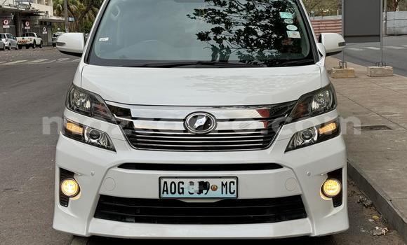 Comprar Novo Toyota Vellfire Branco Carro em Maputo em Maputo Comprar Novo Toyota Vellfire Branco Carro em Maputo em Maputo