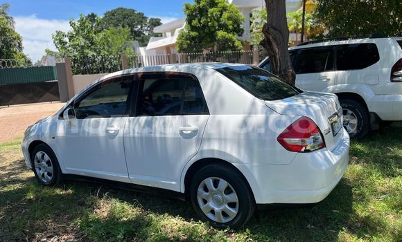 Comprar Usado Nissan Tiida Branco Carro em Maputo em Maputo Comprar Usado Nissan Tiida Branco Carro em Maputo em Maputo