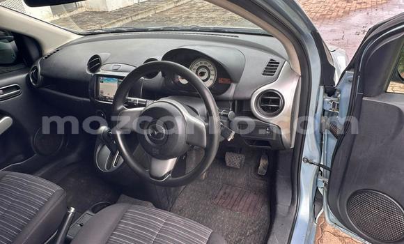 Comprar Usado Mazda Demio Azul Carro em Maputo em Maputo Comprar Usado Mazda Demio Azul Carro em Maputo em Maputo
