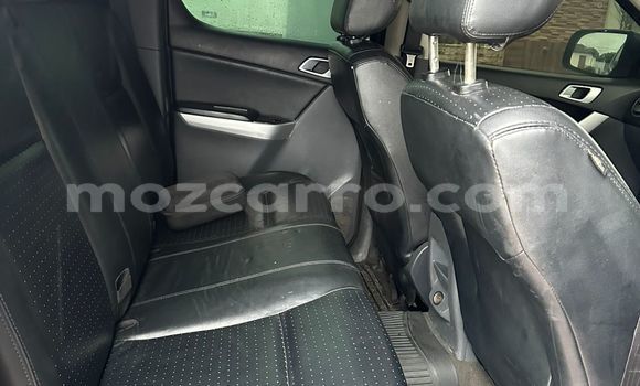 Comprar Usado Mazda BT-50 Other Carro em Maputo em Maputo Comprar Usado Mazda BT-50 Other Carro em Maputo em Maputo