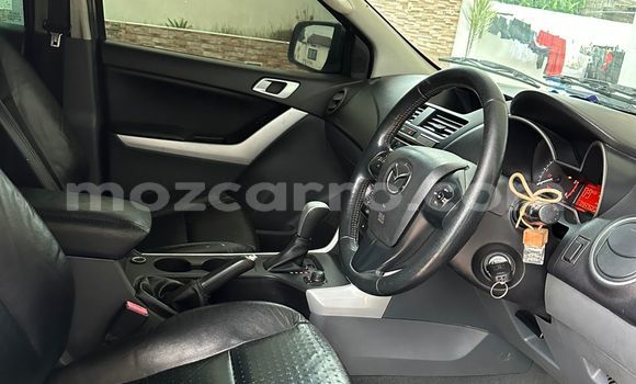 Comprar Usado Mazda BT-50 Other Carro em Maputo em Maputo Comprar Usado Mazda BT-50 Other Carro em Maputo em Maputo