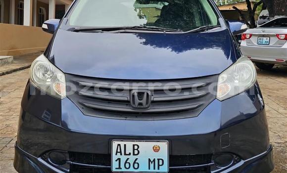 Comprar Usado Honda Freed Azul Carro em Maputo em Maputo