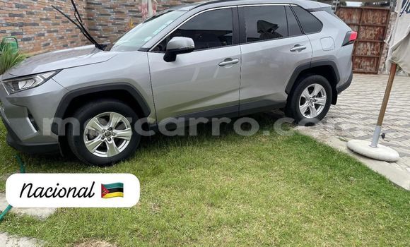 Comprar Usado Toyota RAV4 Prata Carro em Maputo em Maputo Comprar Usado Toyota RAV4 Prata Carro em Maputo em Maputo