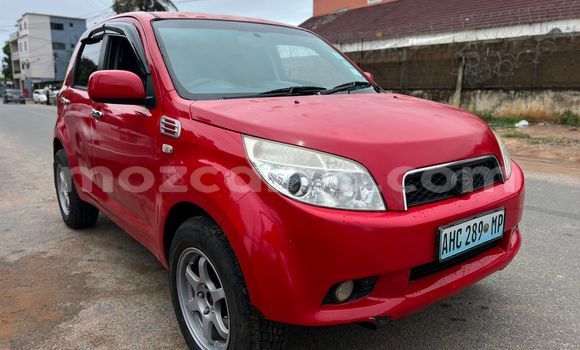 Comprar Usado Toyota Rush Vermelho Carro em Maputo em Maputo