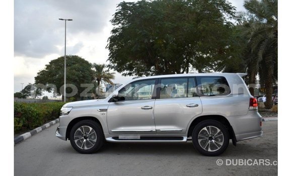 Buy Import Toyota Land Cruiser Other Car in Import - Dubai in Cabo Delgado Buy Import Toyota Land Cruiser Other Car in Import - Dubai in Cabo Delgado