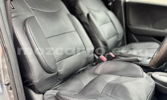 Buy Used Honda Fit Silver Car in Maputo in Maputo Buy Used Honda Fit Silver Car in Maputo in Maputo