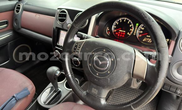 Nunua Ilio tumika Mazda Verisa Nyeupe Gari ndani ya Maputo nchini Maputo Nunua Ilio tumika Mazda Verisa Nyeupe Gari ndani ya Maputo nchini Maputo