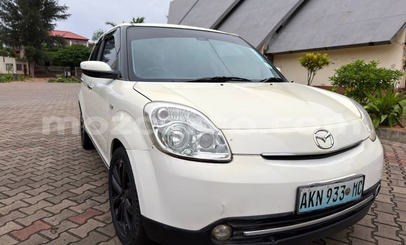Nunua Ilio tumika Mazda Verisa Nyeupe Gari ndani ya Maputo nchini Maputo Nunua Ilio tumika Mazda Verisa Nyeupe Gari ndani ya Maputo nchini Maputo