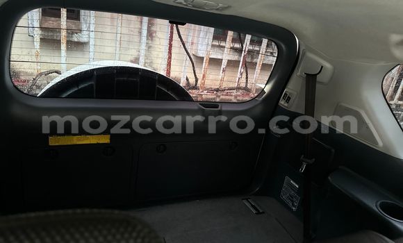 Buy Used Toyota Land Cruiser Prado White Car in Maputo in Maputo Buy Used Toyota Land Cruiser Prado White Car in Maputo in Maputo