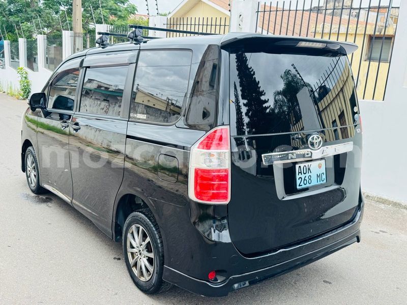 Big with watermark toyota noah maputo maputo 41973