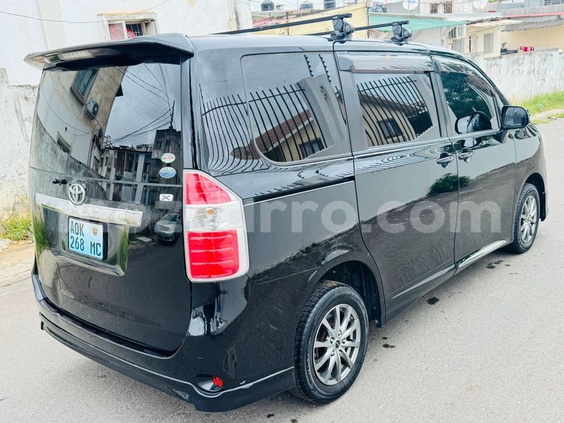 Big with watermark toyota noah maputo maputo 41973