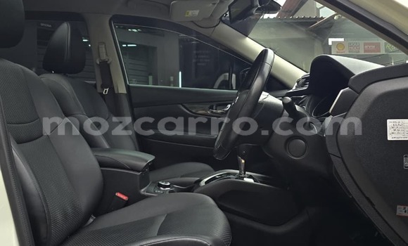 Buy Used Nissan X-Trail White Car in Maputo in Maputo Buy Used Nissan X-Trail White Car in Maputo in Maputo