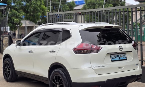 Buy Used Nissan X-Trail White Car in Maputo in Maputo Buy Used Nissan X-Trail White Car in Maputo in Maputo