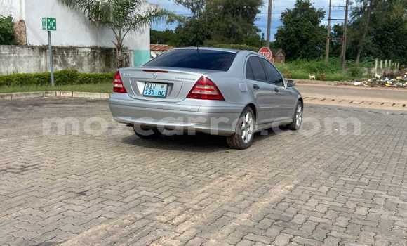 Tenga Tsaru Mercedes‒Benz C-Class Sirivha Mota in Maputo in Maputo Tenga Tsaru Mercedes‒Benz C-Class Sirivha Mota in Maputo in Maputo