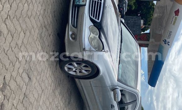 Tenga Tsaru Mercedes‒Benz C-Class Sirivha Mota in Maputo in Maputo Tenga Tsaru Mercedes‒Benz C-Class Sirivha Mota in Maputo in Maputo