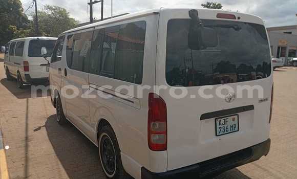 Buy Used Toyota Hiace White Car in Maputo in Maputo Buy Used Toyota Hiace White Car in Maputo in Maputo
