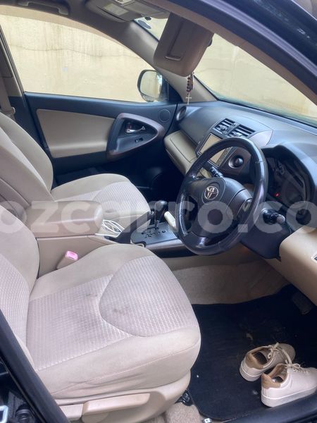 Big with watermark toyota vanguard maputo maputo 41999