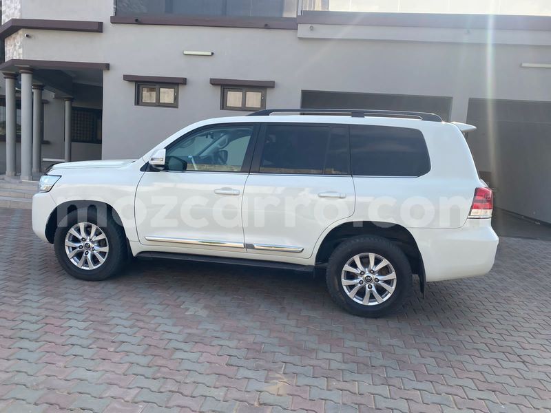Big with watermark toyota land cruiser prado maputo maputo 42000