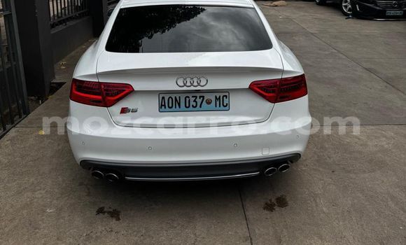 Tenga Tsaru Audi S5 Chena Mota in Maputo in Maputo Tenga Tsaru Audi S5 Chena Mota in Maputo in Maputo