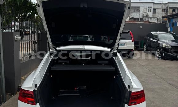 Tenga Tsaru Audi S5 Chena Mota in Maputo in Maputo Tenga Tsaru Audi S5 Chena Mota in Maputo in Maputo