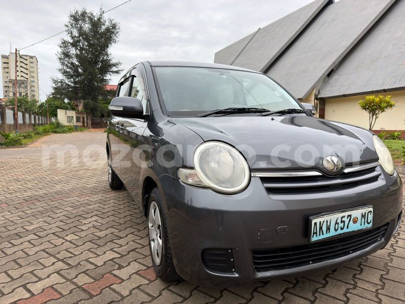 Big with watermark toyota sienta maputo maputo 42005