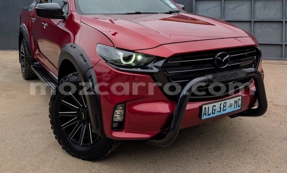 Nunua Mpya Mazda BT-50 Nyekundu Gari ndani ya Maputo nchini Maputo